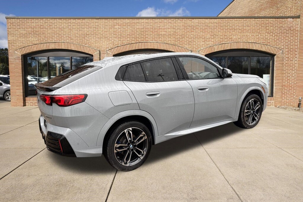 Used 2025 BMW X2 xDrive28i SUV