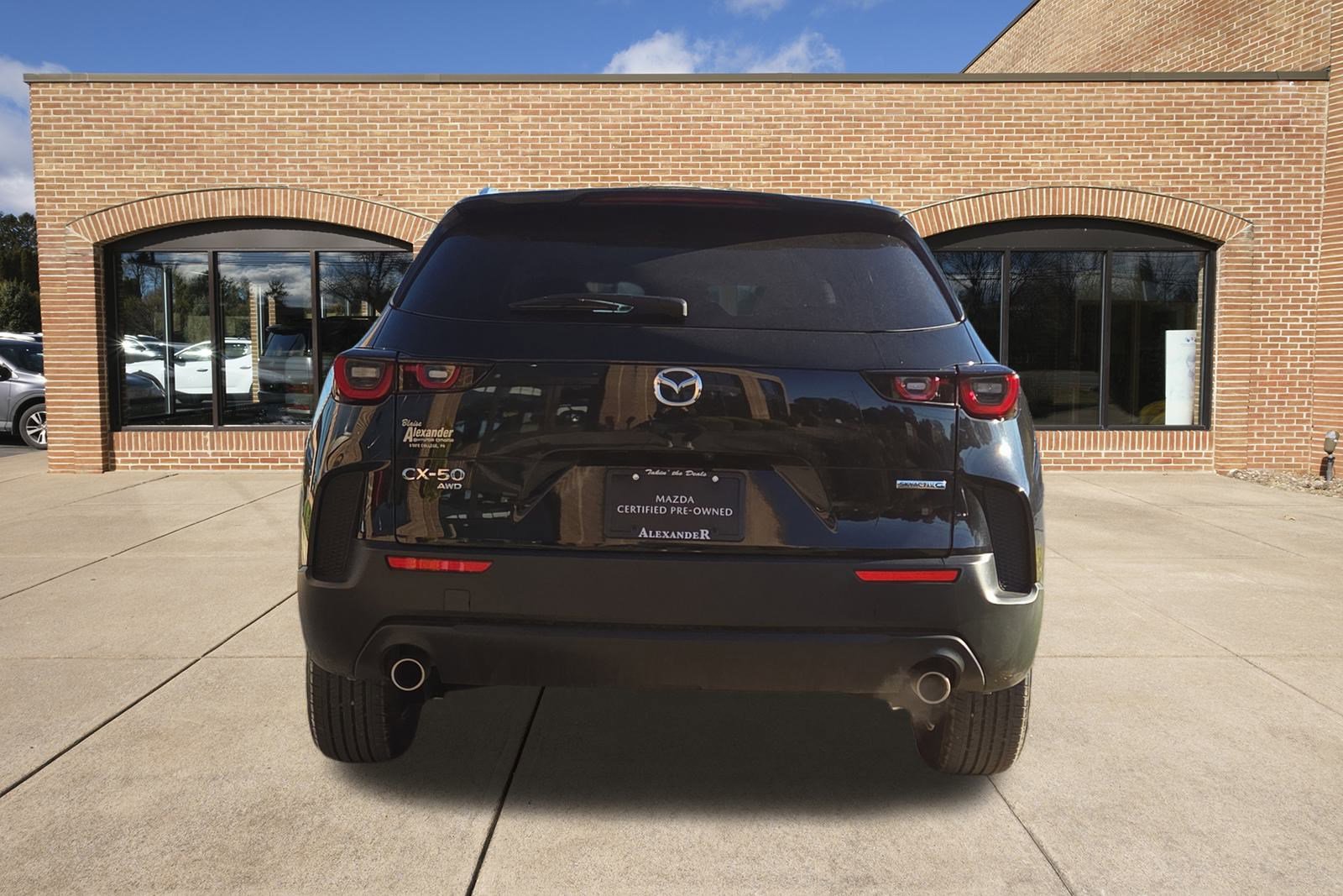 2025 Mazda CX-50 2.5 S Preferred photo 3