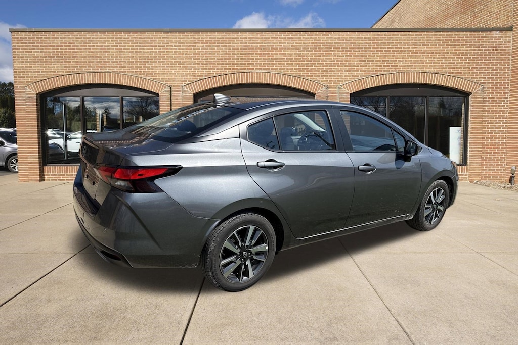 Used 2025 Nissan Versa 1.6 SV Sedan