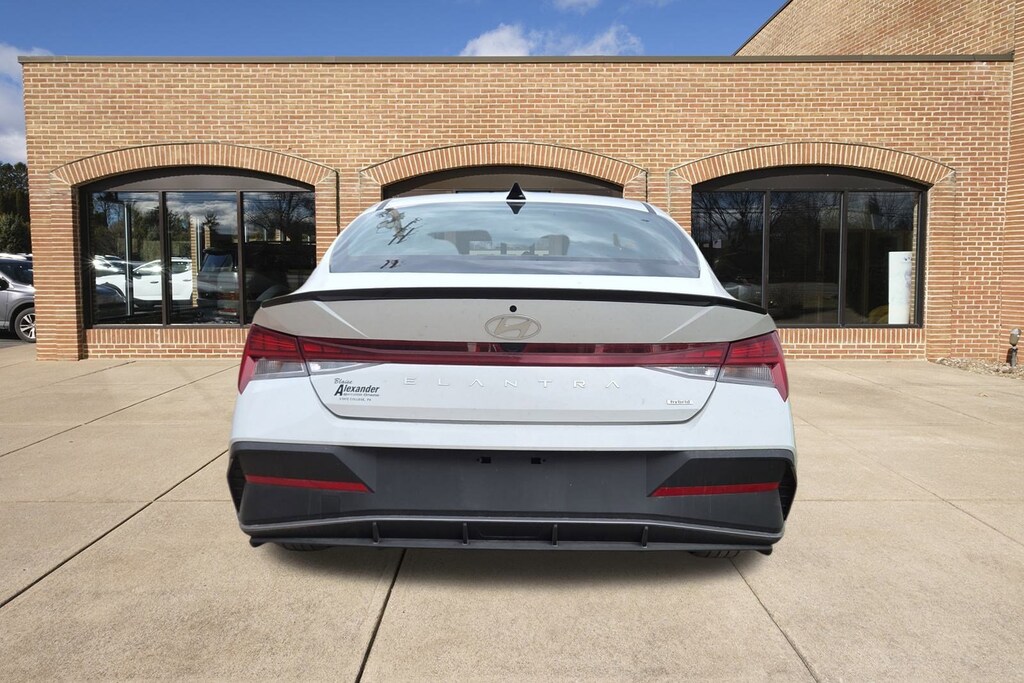 Used 2025 Hyundai Elantra Hybrid SEL Sport Sedan