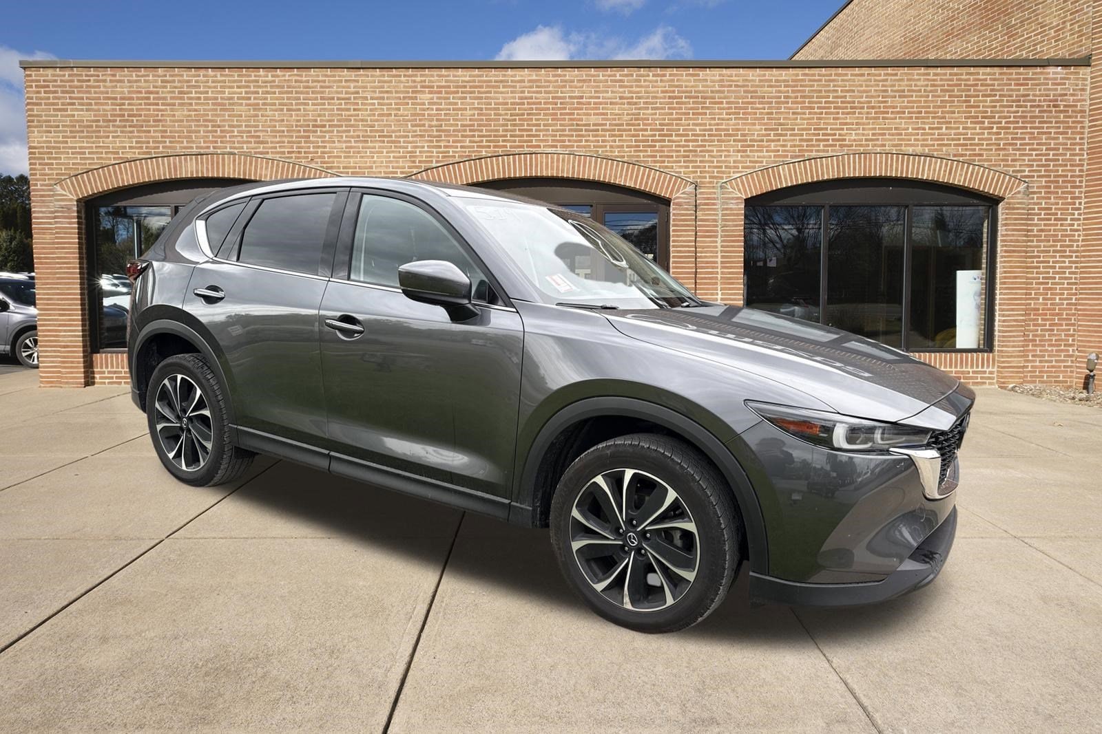 2023 Mazda CX-5 S Premium Plus package Auto AWD's photo