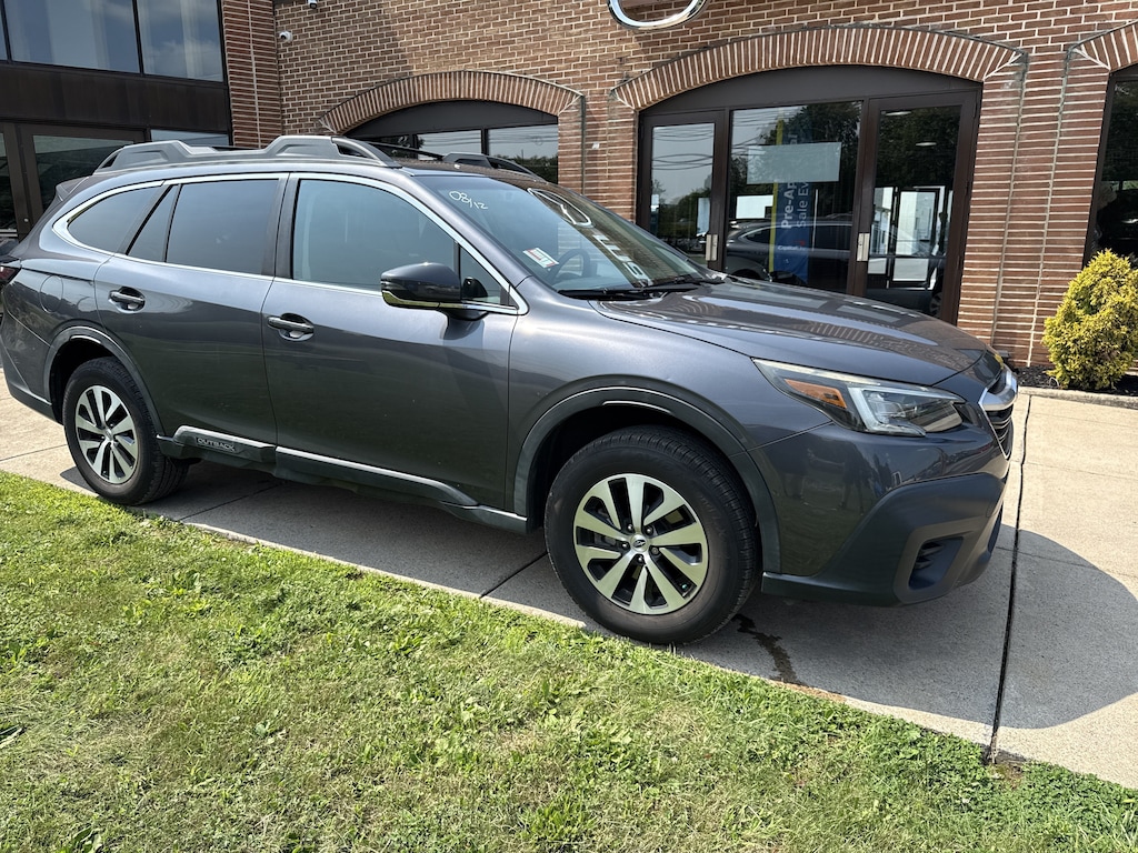 Used 2020 Subaru Outback Premium SUV