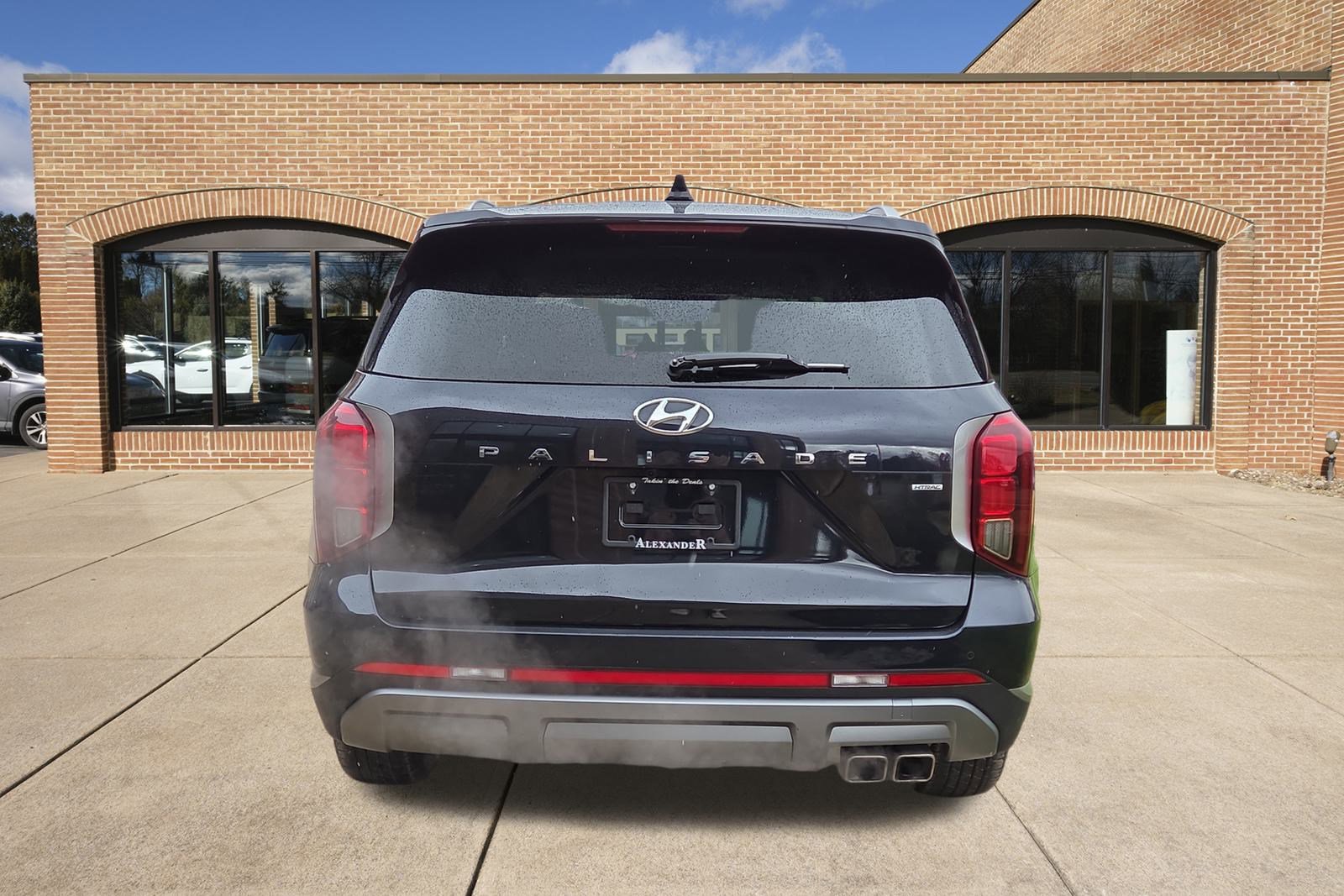 2025 Hyundai Palisade SEL photo 4