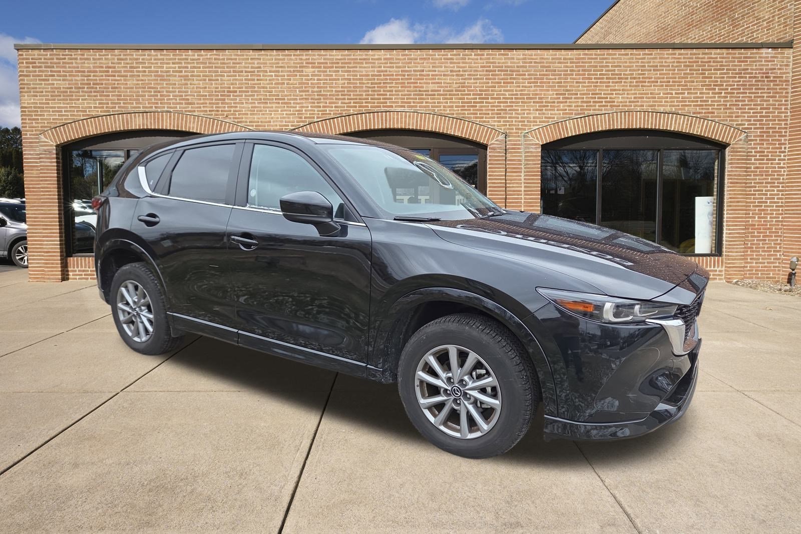 2025 Mazda CX-5 S Preferred package's photo