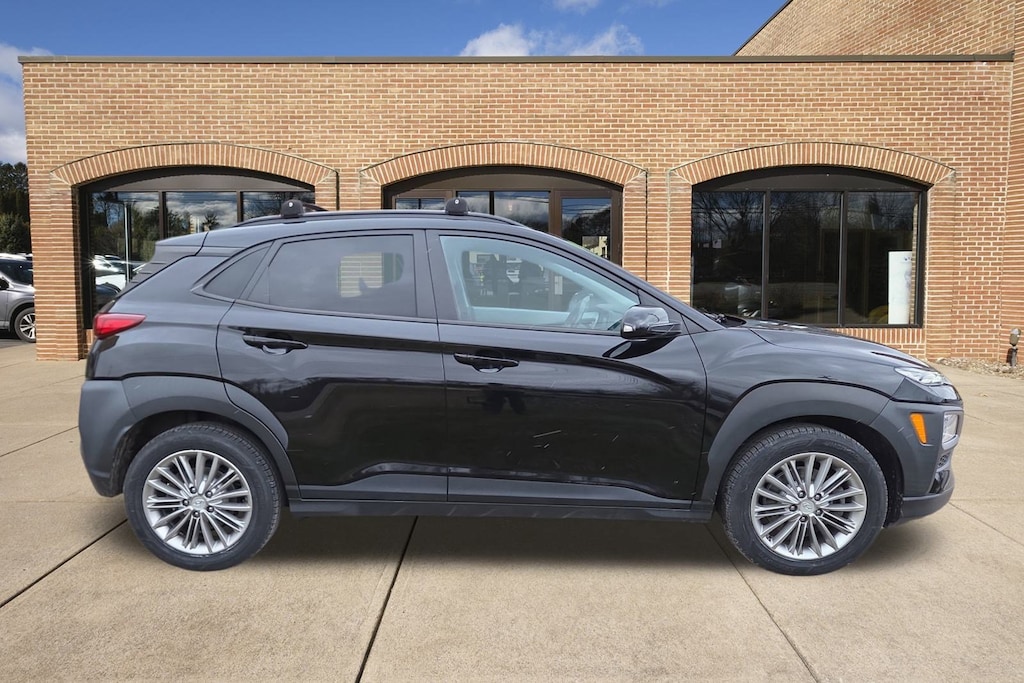 Used 2021 Hyundai Kona SEL SUV