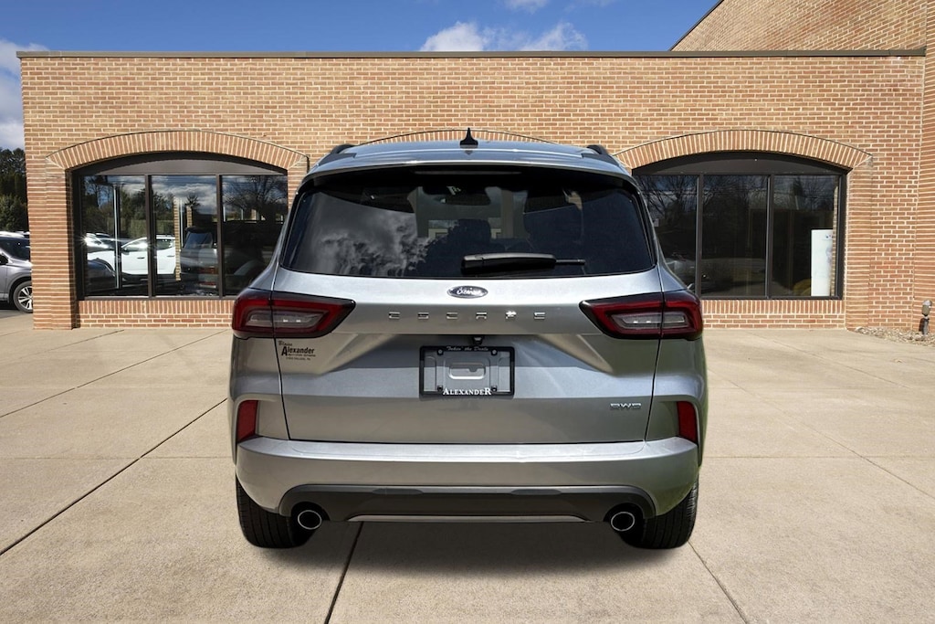 Used 2024 Ford Escape ST-Line SUV