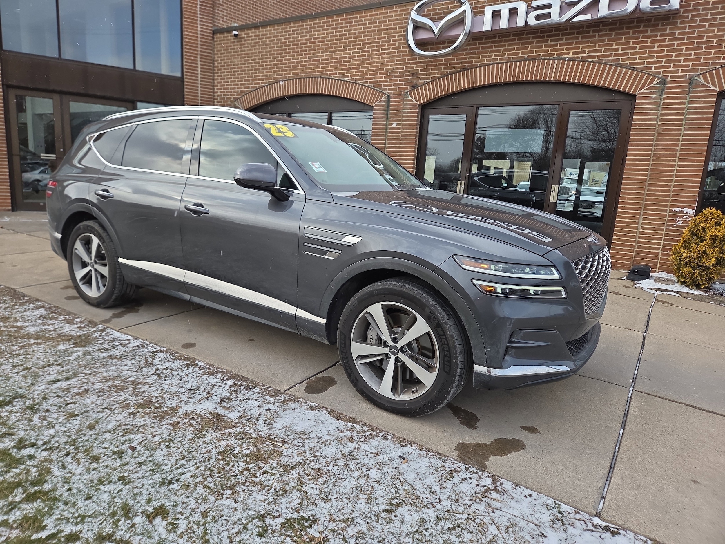 2023 GENESIS GV80 Standard's photo