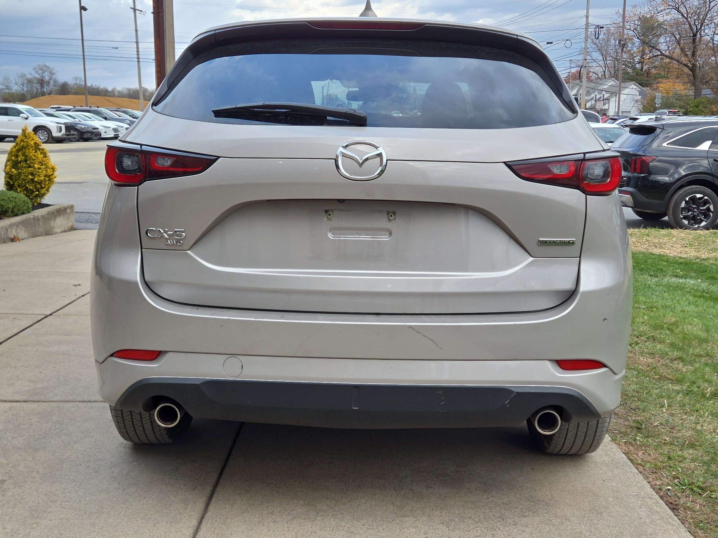 2025 Mazda CX-5 2.5 Select photo 4