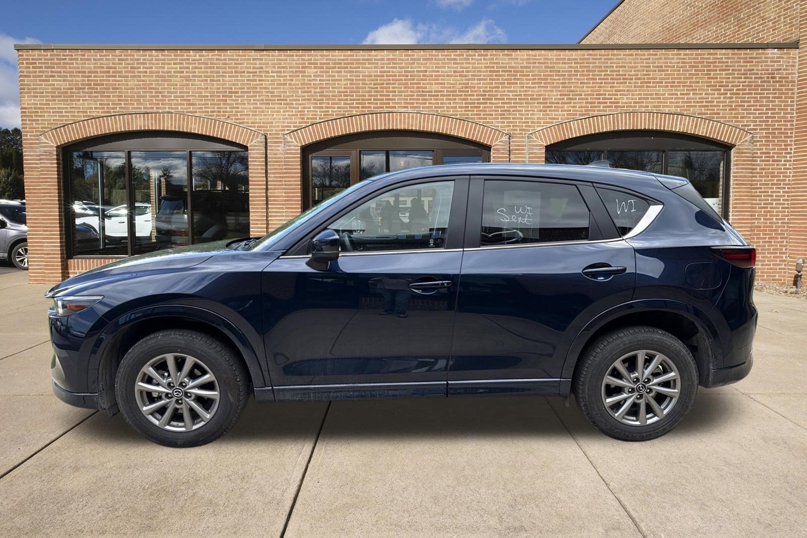 2025 Mazda CX-5 S Select Package - Photo 6