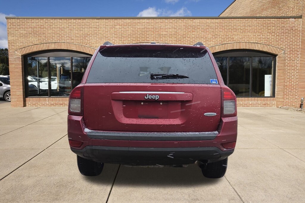 Used 2014 Jeep Compass Latitude FWD SUV