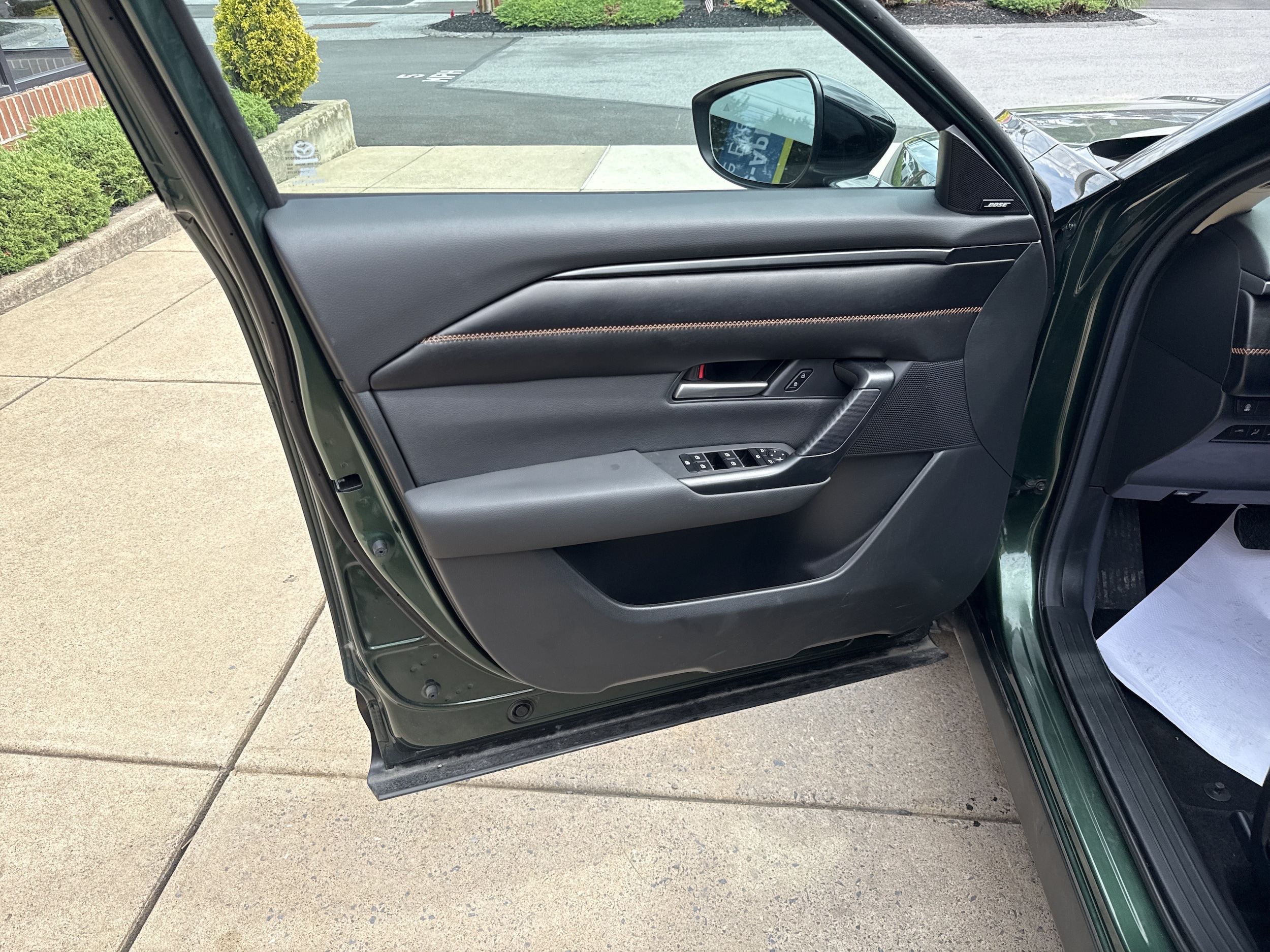 2025 Mazda CX-50 Premium - Photo 15