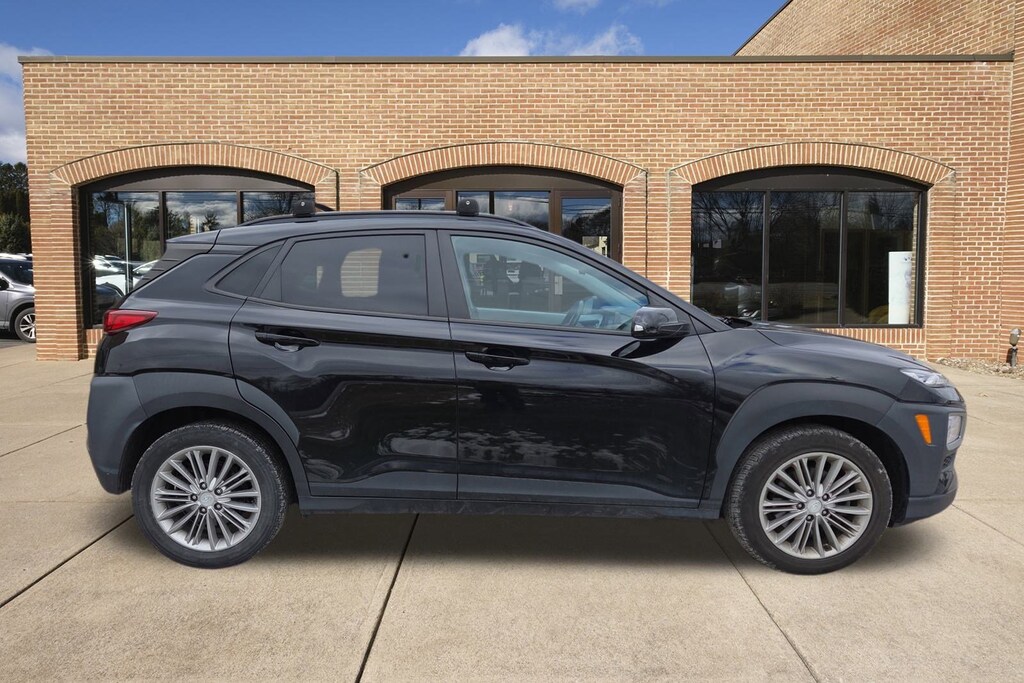 Used 2021 Hyundai Kona SEL SUV