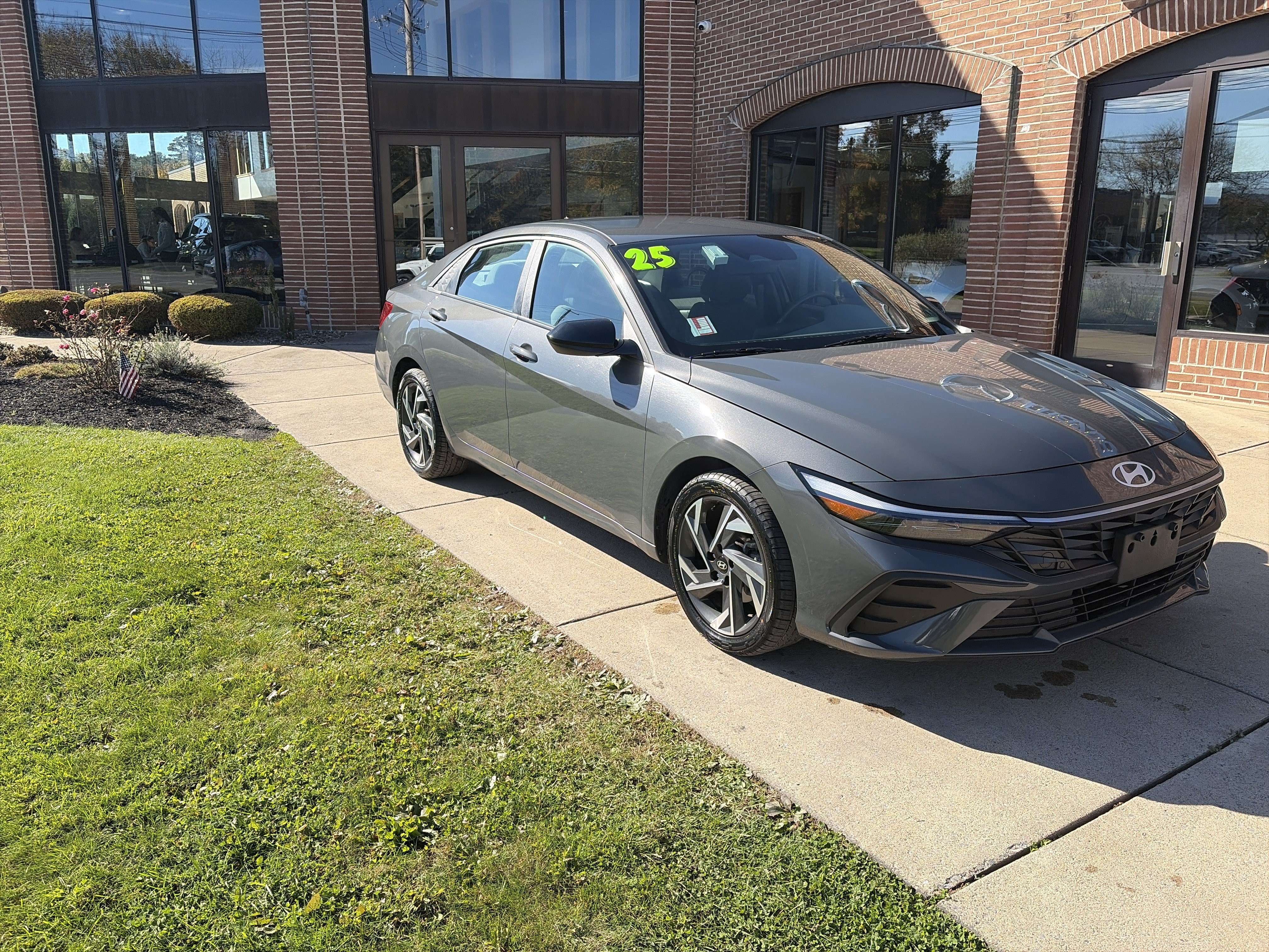 Certified 2025 Hyundai Elantra Hybrid SEL Sport Sedan