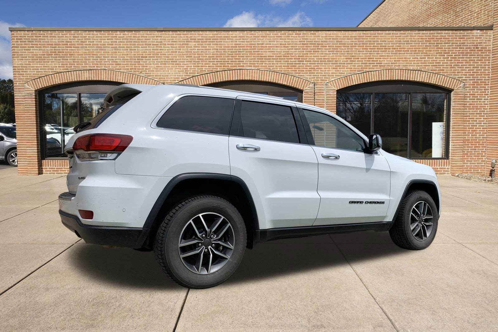 2021 Jeep Grand Cherokee Limited photo 3