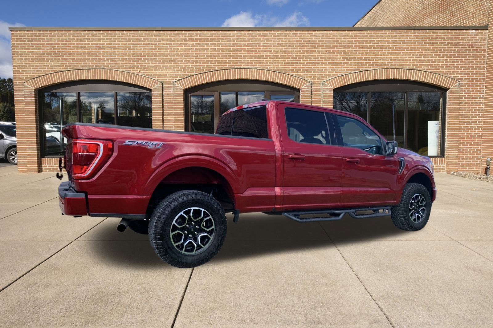 2022 Ford F-150 XLT photo 3