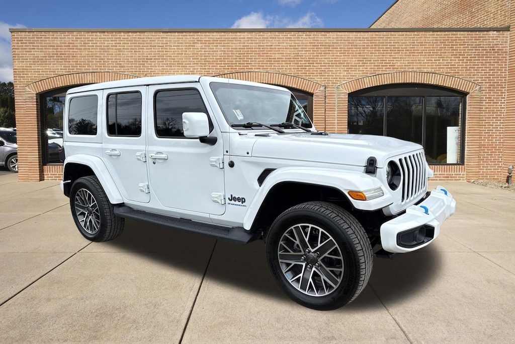 Used 2023 Jeep Wrangler 4xe Sahara SUV
