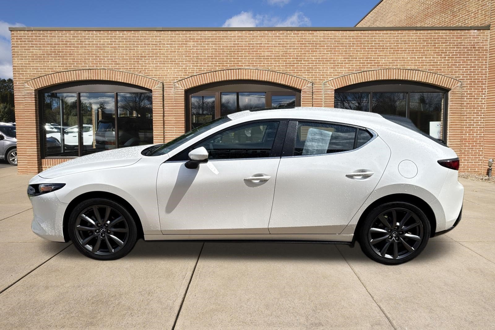 2025 Mazda Mazda3 Preferred - Photo 7