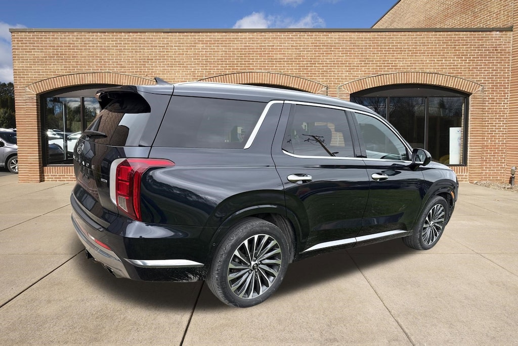 Used 2024 Hyundai Palisade Calligraphy SUV