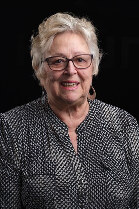 Staff member Denise Sweitzer from ID_867008fe91d3