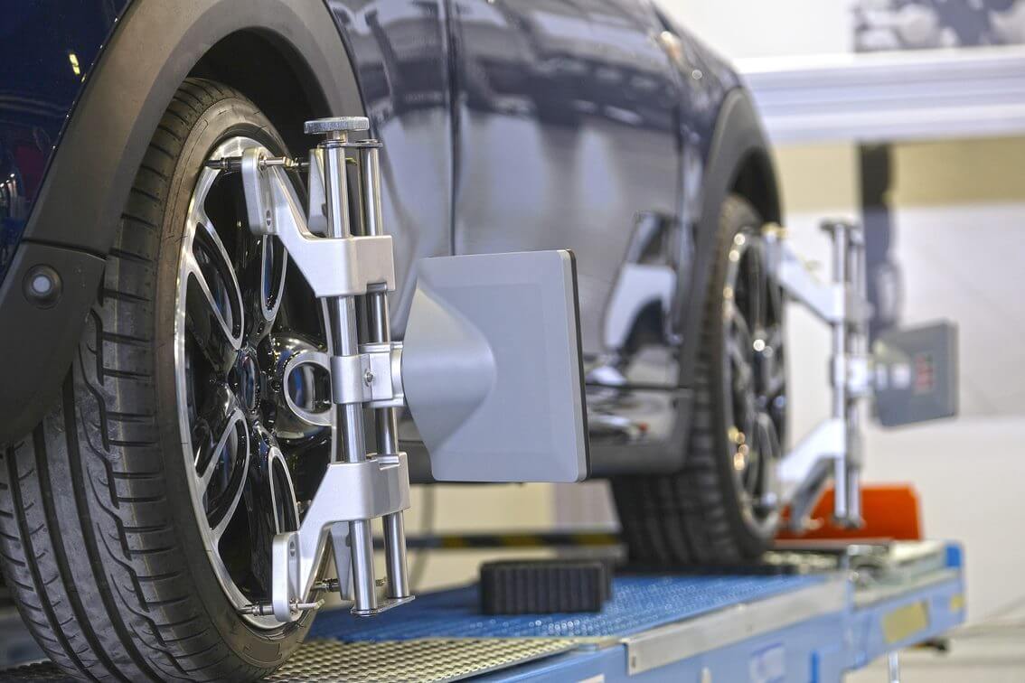 wheelalignment1%20comp.jpg