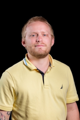 Staff member Eric Farabaugh from ID_f2b7227e22f0