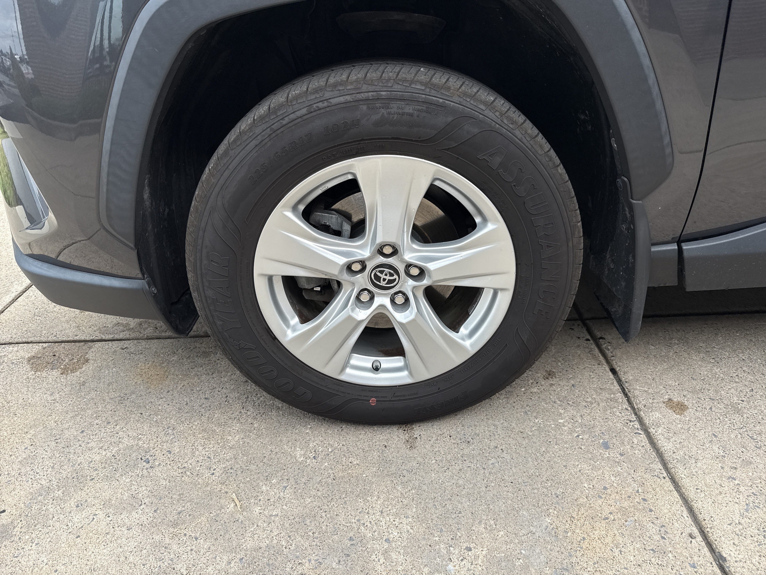 2019 Toyota RAV4 XLE - Photo 21