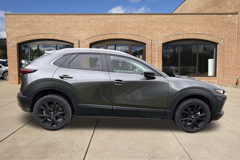 Used 2016 Nissan Rogue SV SUV
