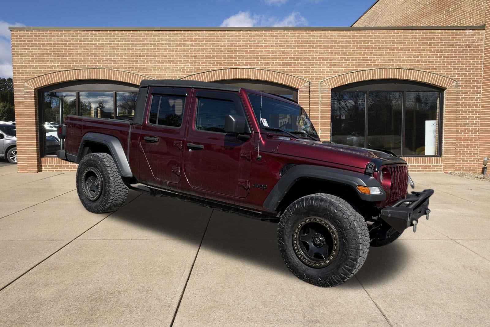 2021 Jeep Gladiator Sport's photo