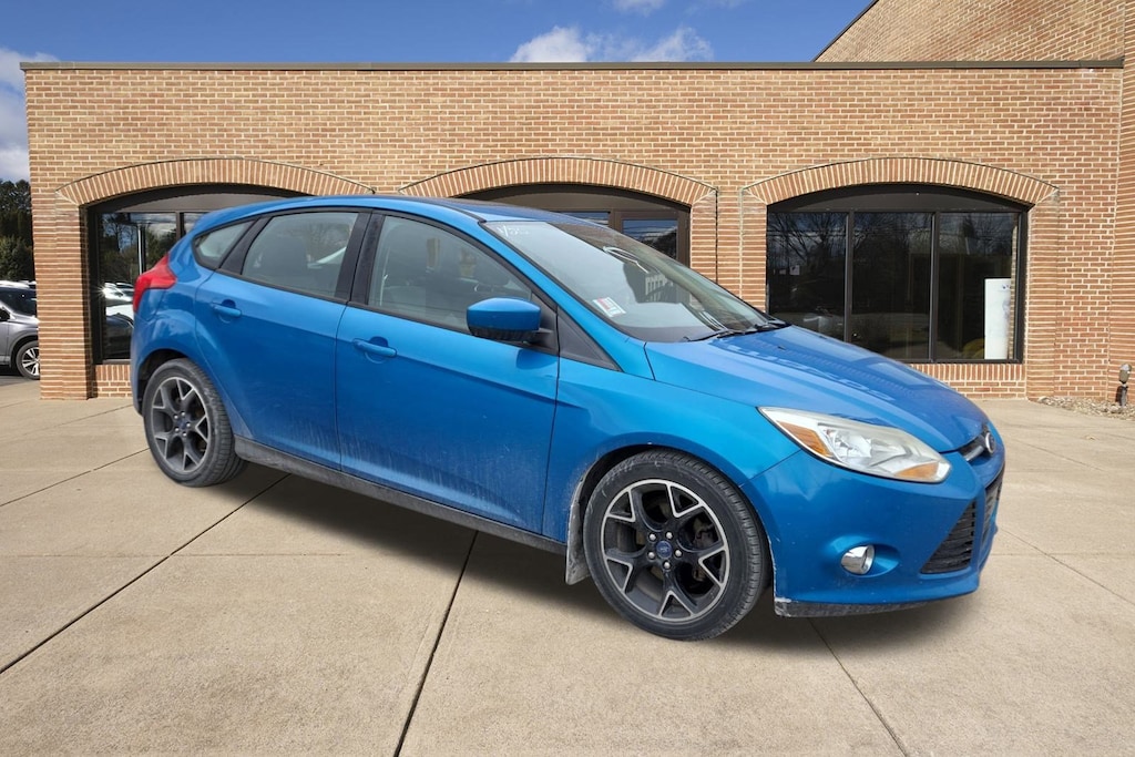 Used 2012 Ford Focus SE Hatchback