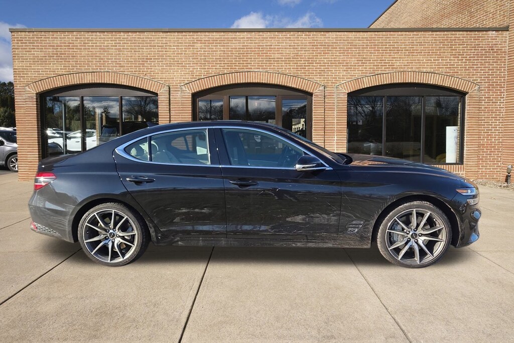 Used 2025 Genesis G70 2.5T AWD Sedan