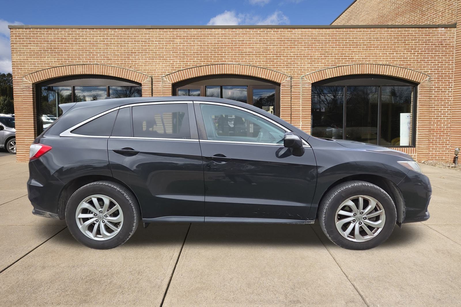 2018 Acura RDX Base Plus photo 2