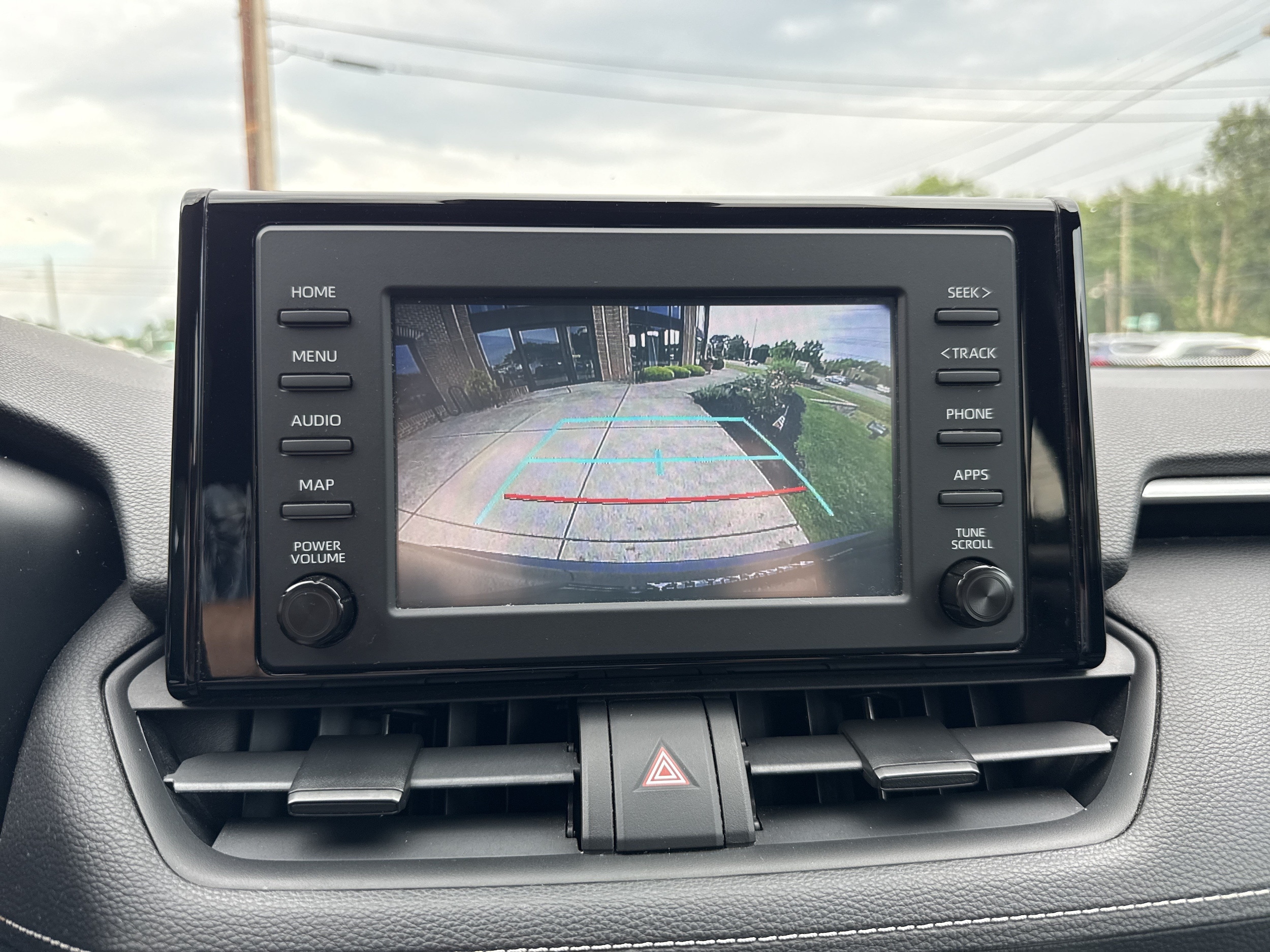 2019 Toyota RAV4 XLE - Photo 41