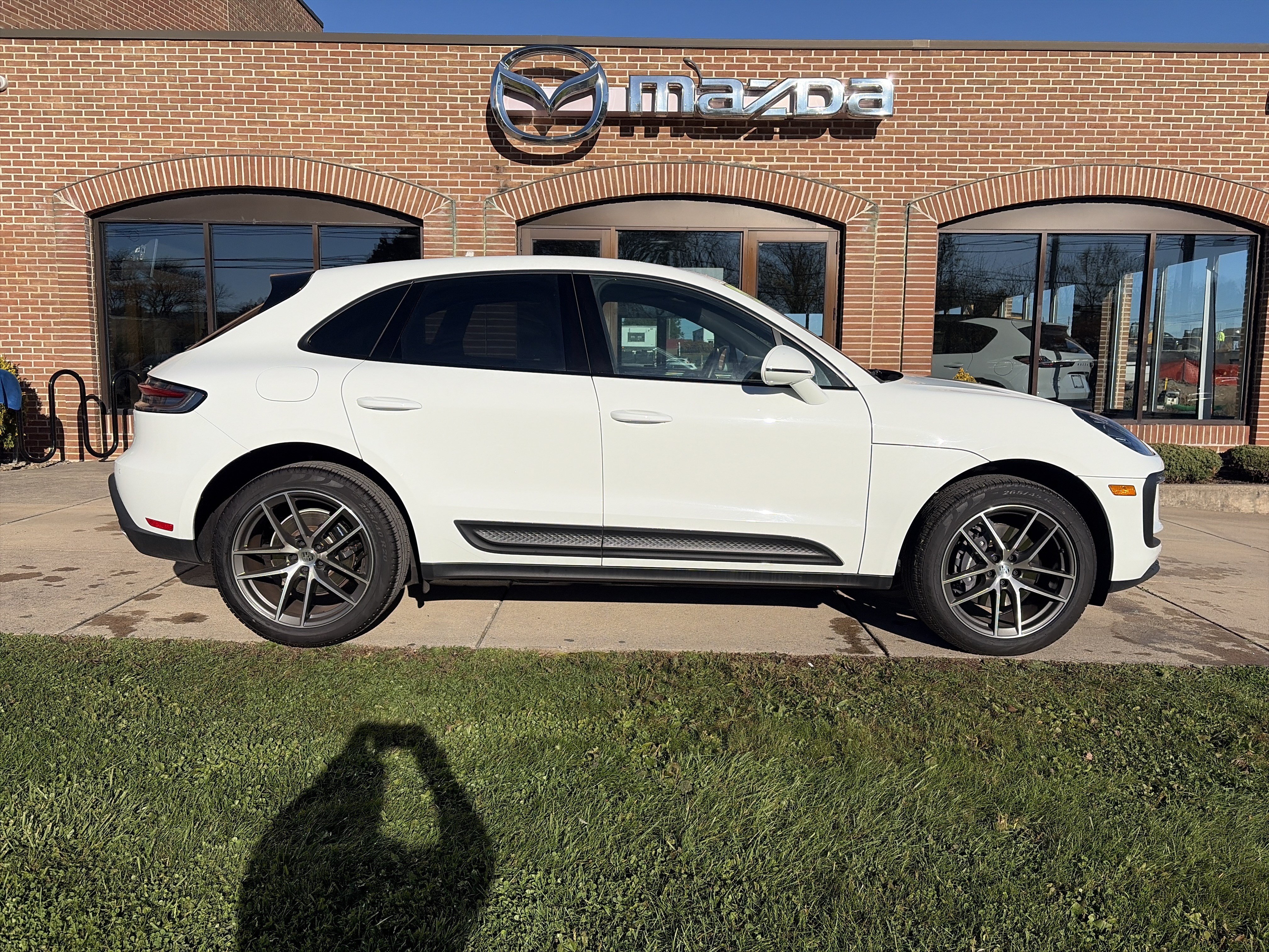 Used 2025 Porsche Macan SUV