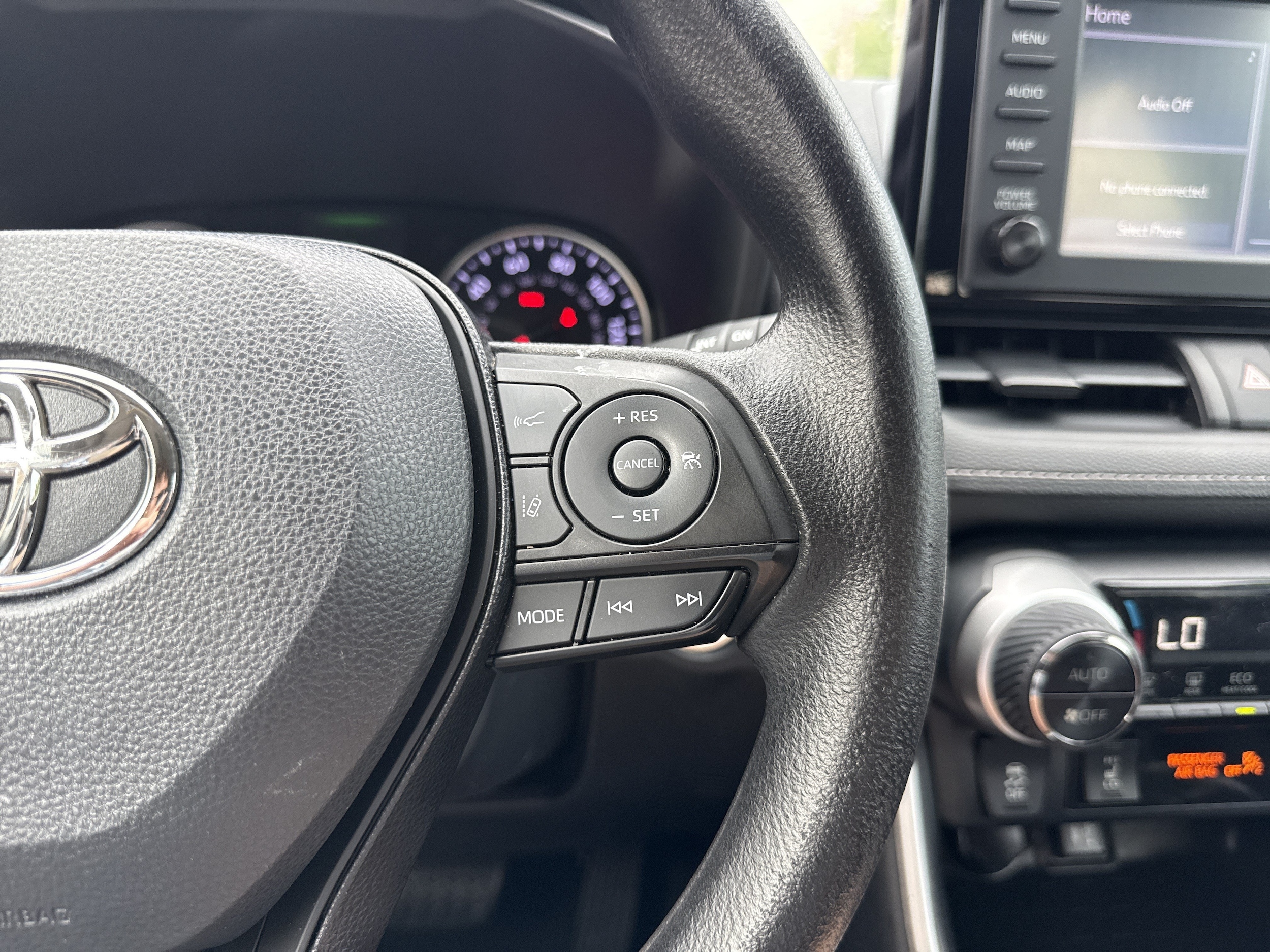 2019 Toyota RAV4 XLE - Photo 31