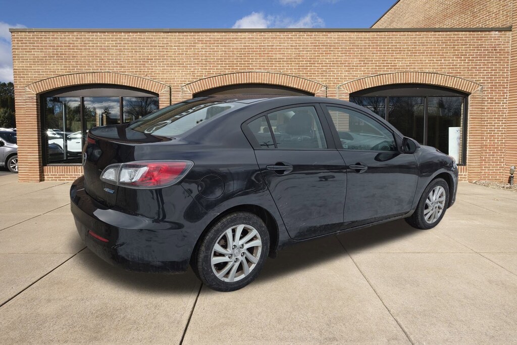 Used 2012 Mazda Mazda3 i Touring SKYACTIV Sedan