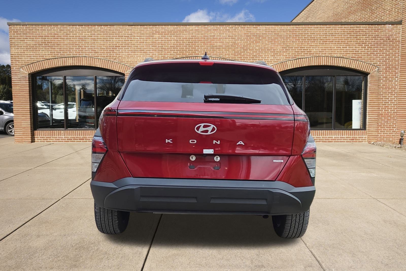 2025 Hyundai Kona SEL photo 4