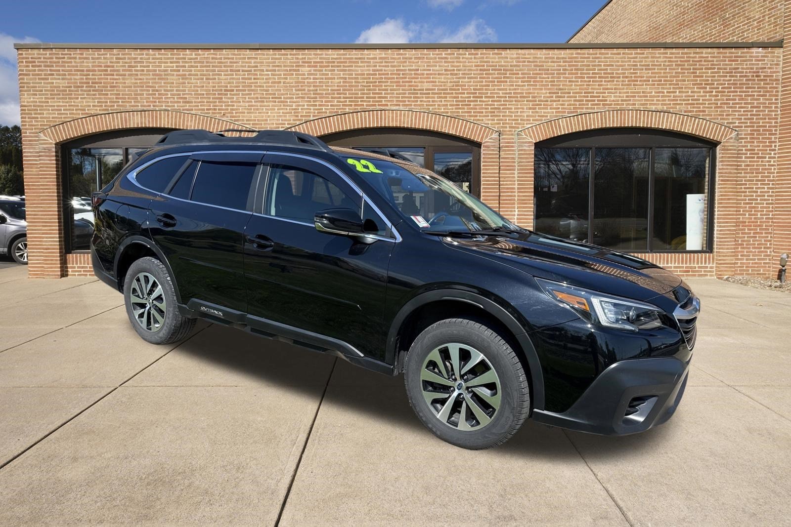 2022 Subaru Outback Premium's photo