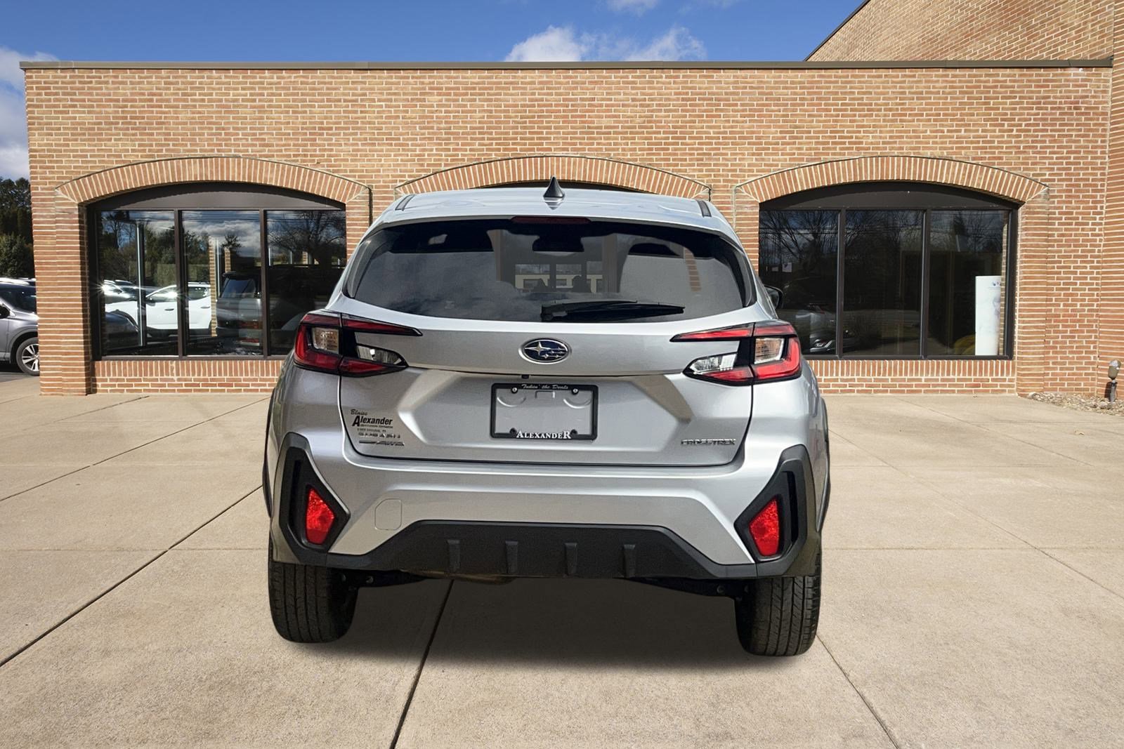 2024 Subaru Crosstrek Base photo 3