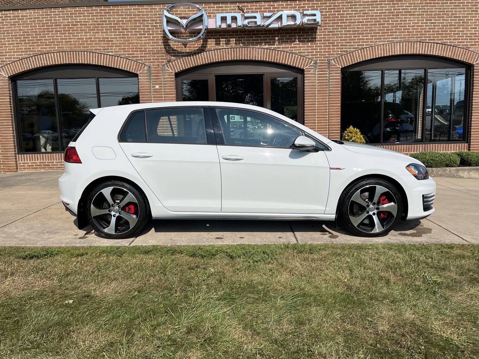 Used 2017 Volkswagen Golf GTI Autobahn with VIN 3VW447AU2HM075028 for sale in State College, PA