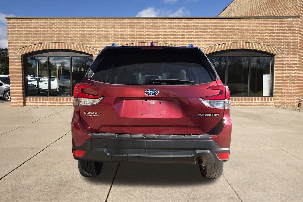 Used 2020 Subaru Forester Premium SUV