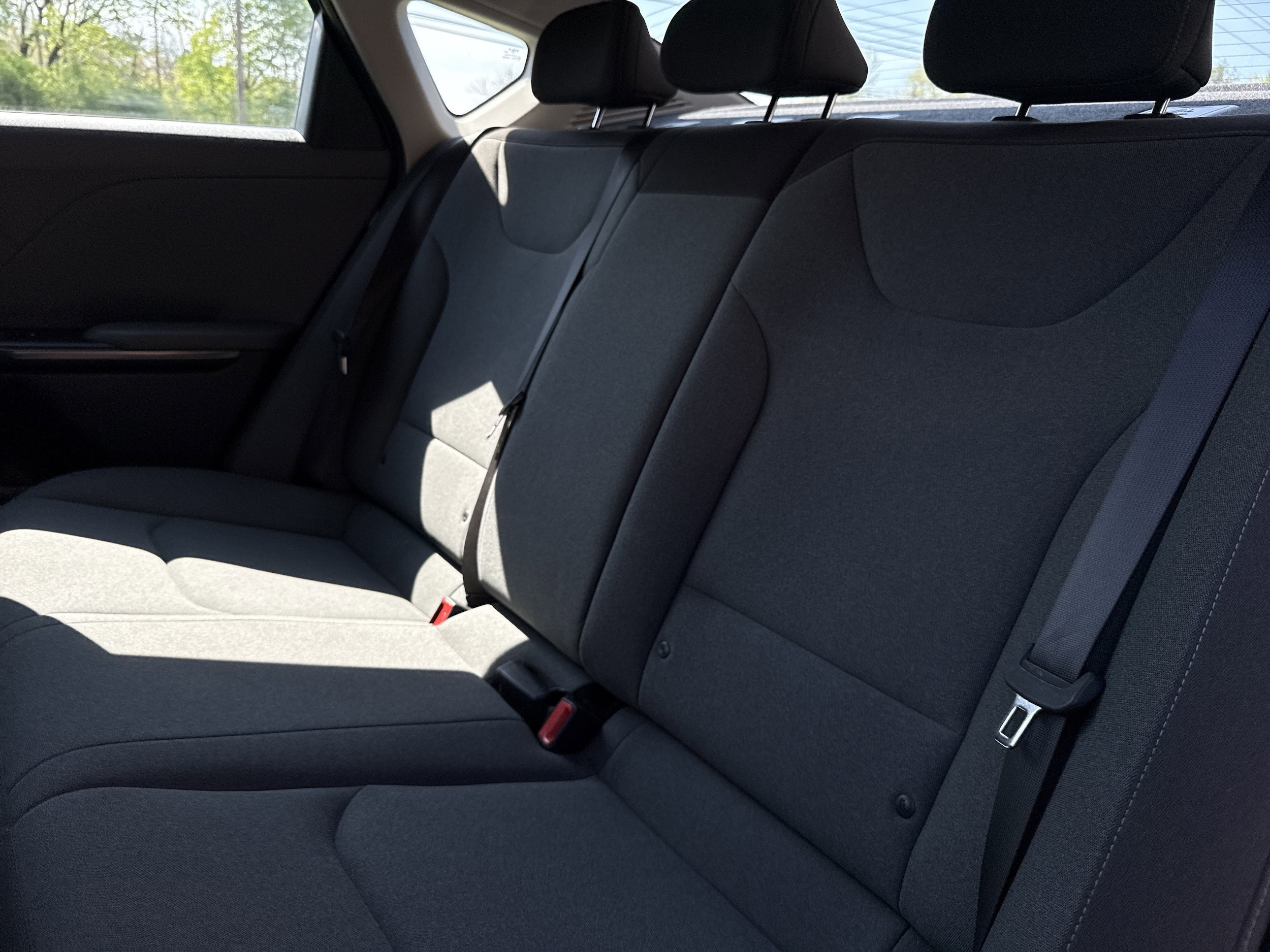 2025 Kia K4 LXS - Photo 13