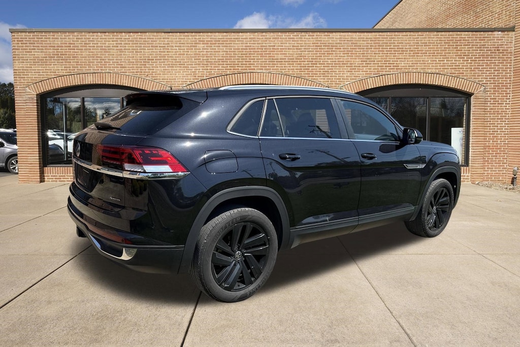 Used 2023 Volkswagen Atlas Cross Sport 3.6L V6 SE w/Technology SUV