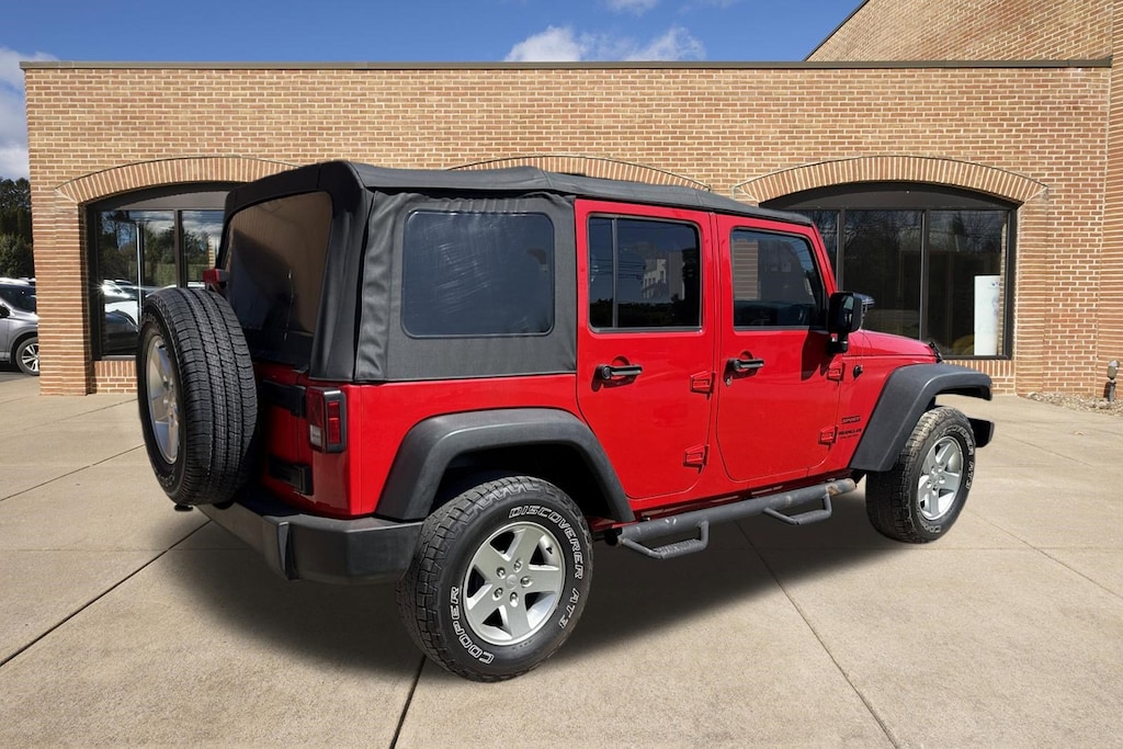 Used 2017 Jeep Wrangler Unlimited Sport 4x4 SUV