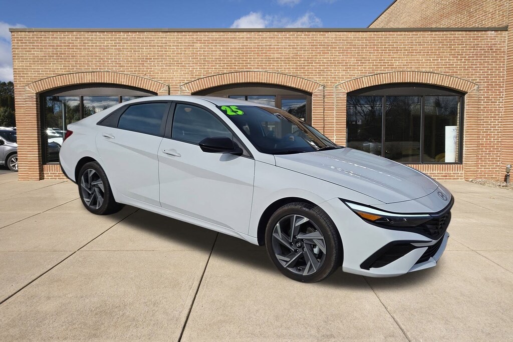 Certified 2025 Hyundai Elantra Hybrid SEL Sport Sedan
