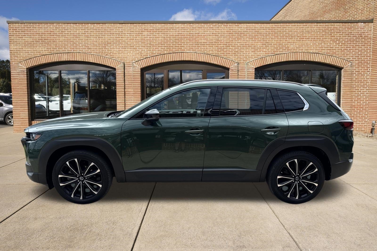 2025 Mazda CX-50 Premium - Photo 7