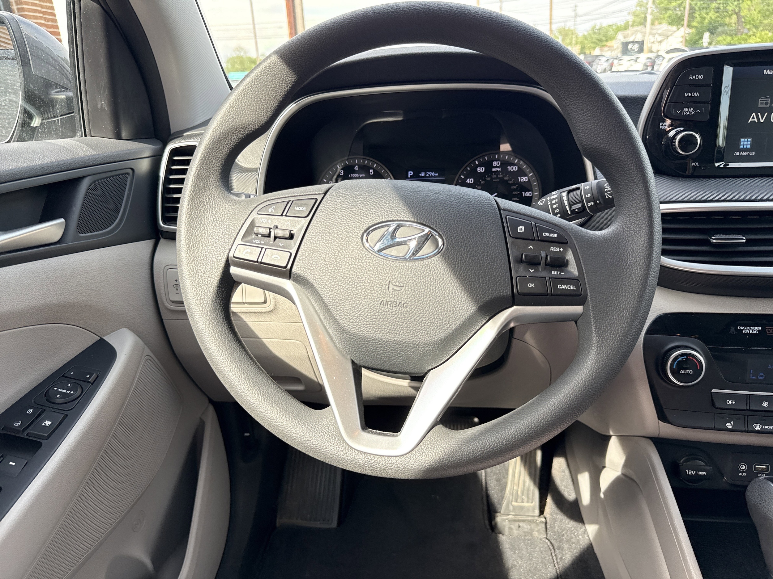 2021 Hyundai Tucson SEL - Photo 16