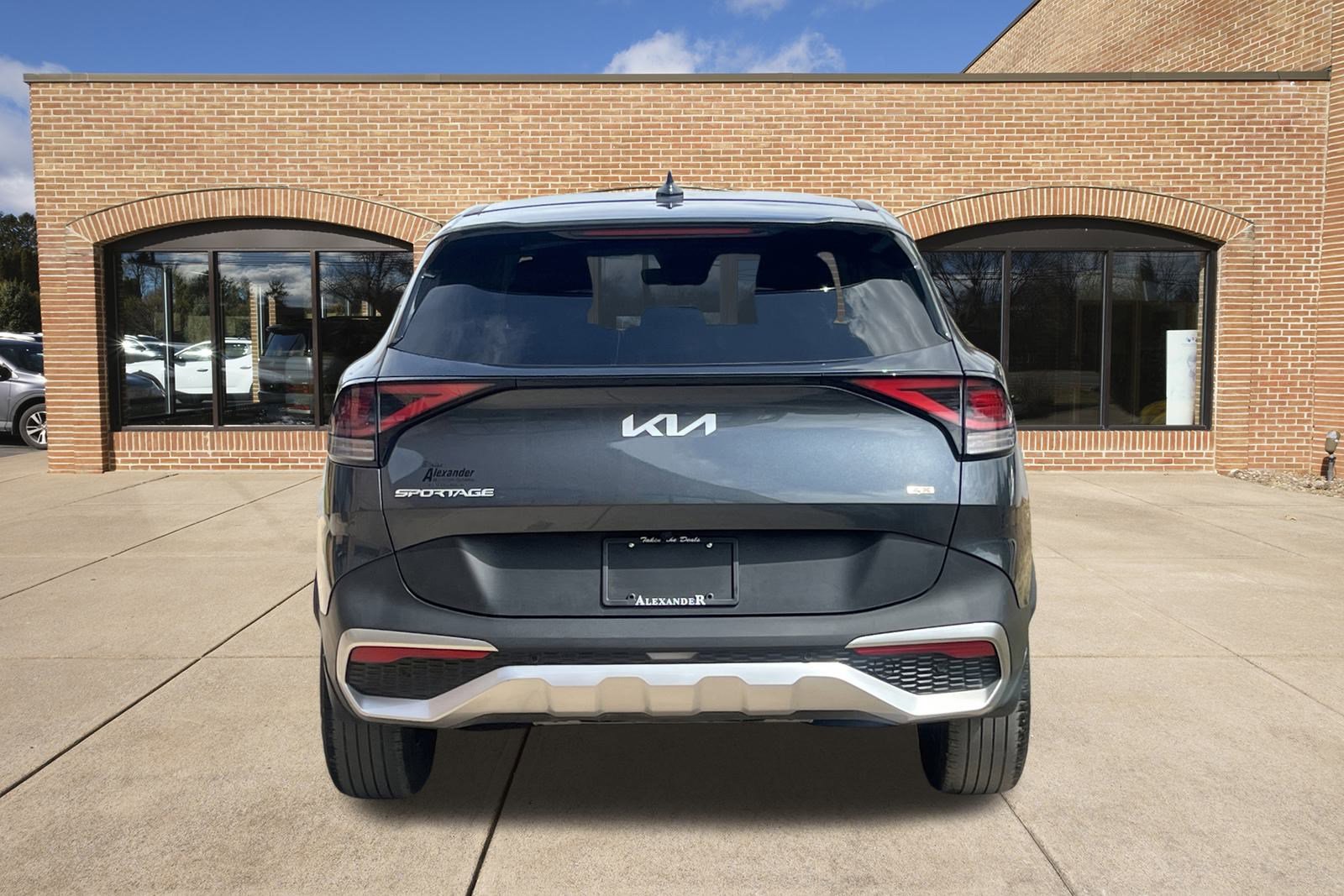 2023 Kia Sportage LX photo 4