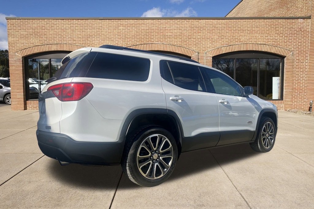 Used 2019 GMC Acadia SLT-1 SUV