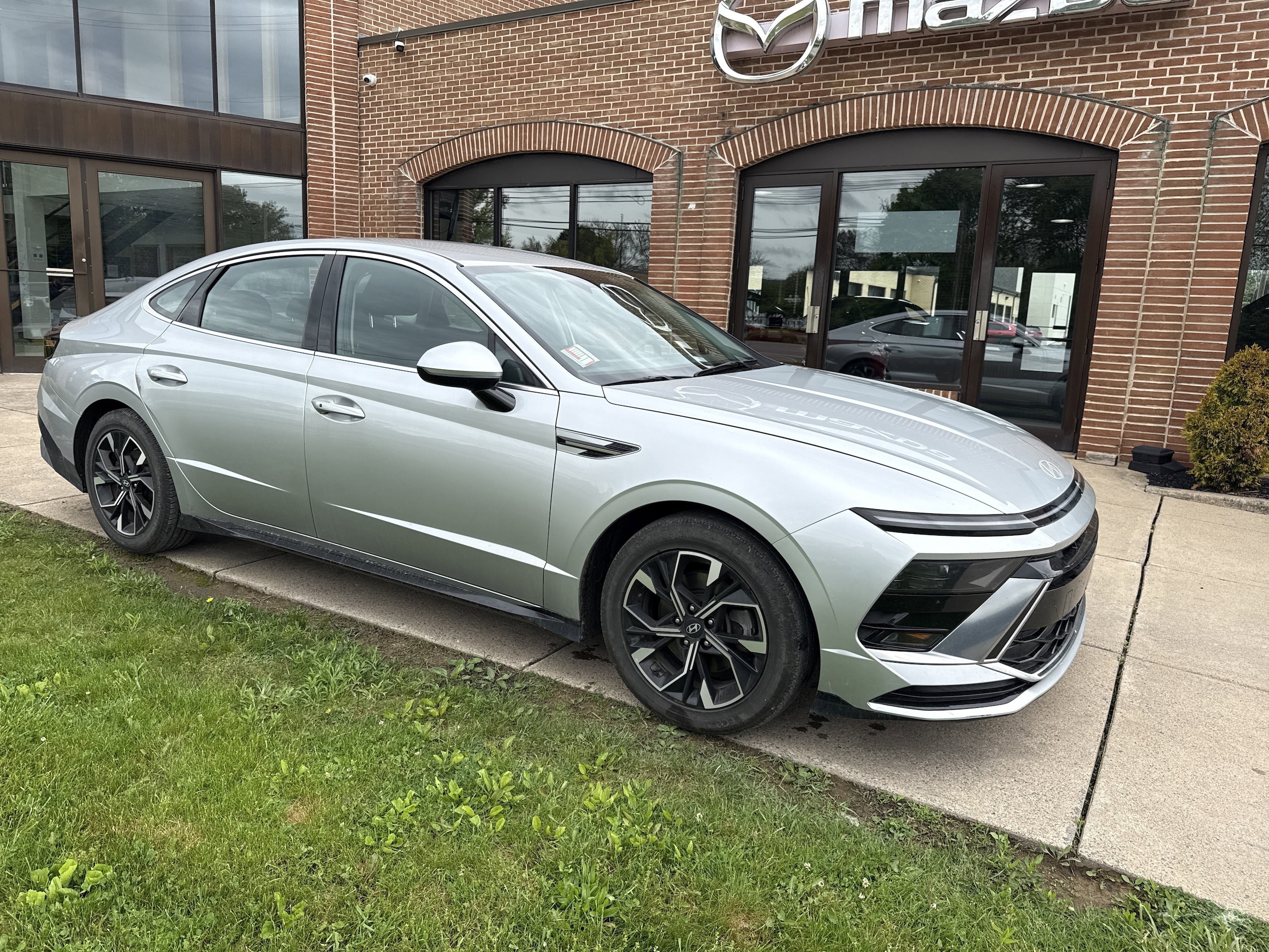 2024 Hyundai Sonata SEL AWD's photo