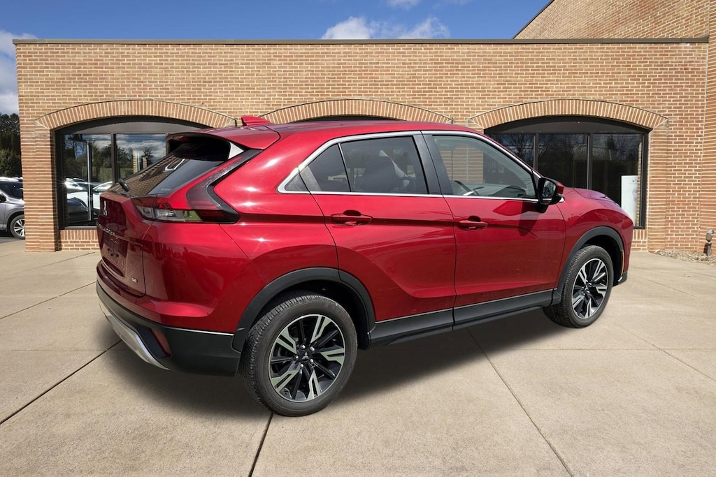 Used 2025 Mitsubishi Eclipse Cross SE SUV